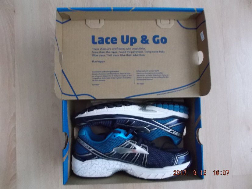 BROOKS Vapor 4