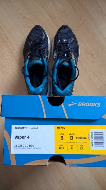 BROOKS Vapor 4